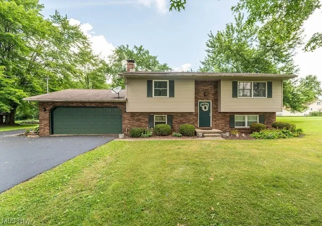 2nd image of 3545 Cadwallader Sonk Rd, Cortland, OH 44410 | MLS# 5226151