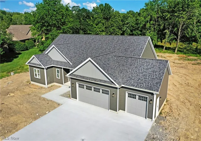 3rd image of 4780 State Route 5, Cortland, OH 44410 | MLS# 5226148