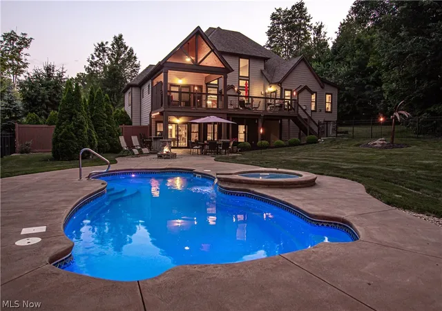 Homes for sale in Hinckley, OH | 2307 Angela Vista Dr, Hinckley, OH 44233 | MLS# 5216780