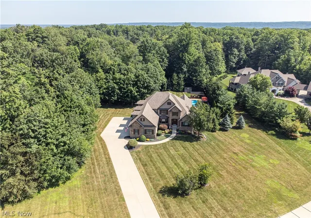 Homes for sale in Hinckley, OH | 2307 Angela Vista Dr, Hinckley, OH 44233 | MLS# 5216780