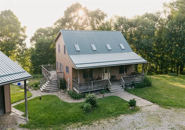 Photo 1 of Sale Pending at 43768 Cream Ridge Rd, Lisbon, OH 44432 | MLS# 5226231 | Listing updated on 2026-07-28