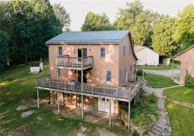 Photo 3 of Sale Pending at 43768 Cream Ridge Rd, Lisbon, OH 44432 | MLS# 5226231 | Listing updated on 2026-07-28