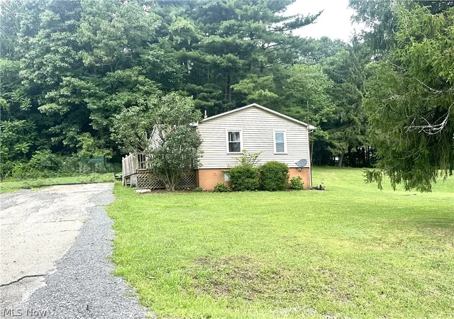 Homes for sale in Colliers, WV | 1387 Boyd Rd, Colliers, WV 26035 | MLS# 5225717