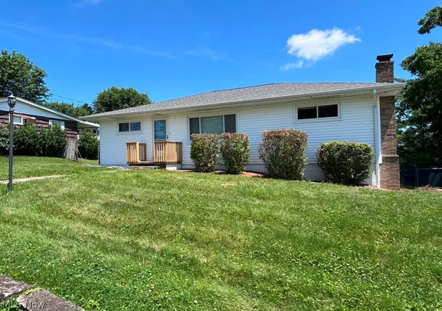 Photo 1 of Single family home for sale at 137 Loretta Ave, Follansbee, WV 26037 | MLS# 5225513 | Listing updated on 2026-08-02