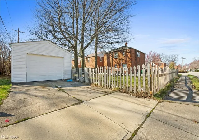 21st image of 21000 Priday Ave, Euclid, OH 44123 | MLS# 5226307