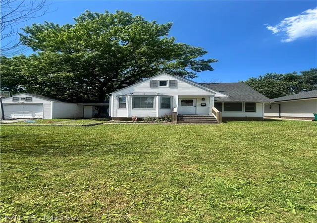 Photo 1 of Single family home for sale at 5356 Beechwood Ave, Maple Heights, OH 44137 | MLS# 5225982 | Listing updated on 2026-08-10