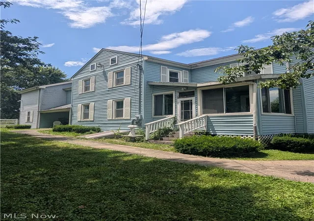 Photo 1 of Single family home for sale at 12720 Columbiana Canfield Rd, Columbiana, OH 44408 | MLS# 5226120 | Listing updated on 2026-07-14