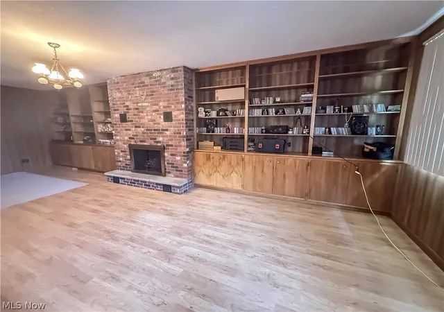 Photo 4 of Sale Pending at 2110 Rockland Ave, Belpre, OH 45714 | MLS# 5225582 | Listing updated on 2026-07-20