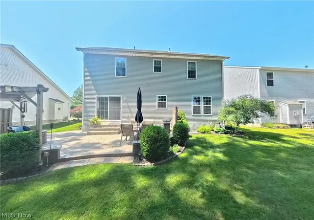 2nd image of 215 Grand Haven Ct, Painesville Twp, OH 44077 | MLS# 5222460