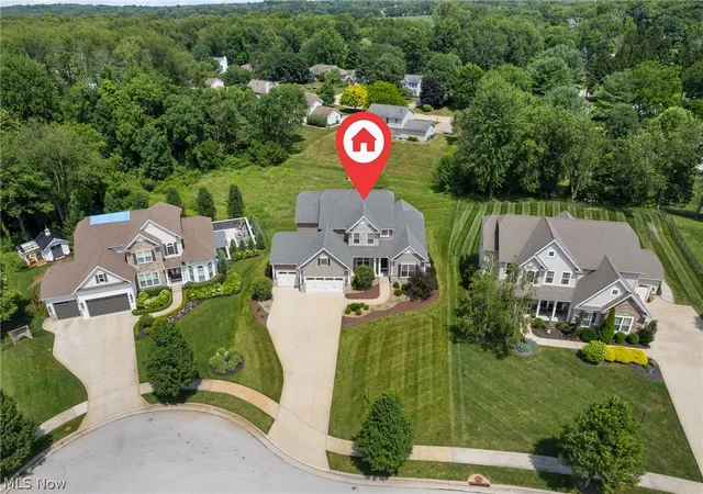 2nd image of 3901 Creekside Dr, Green, OH 44685 | MLS# 5225870