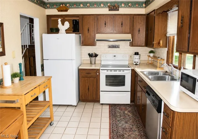 Homes for sale in Vermilion, OH | 6635 West River Rd, Vermilion, OH 44089 | MLS# 5226163