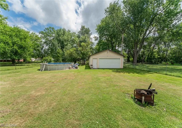 38th image of 1981 Pinewood Dr, Brunswick, OH 44212 | MLS# 5226322