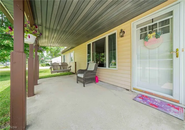 4th image of 1981 Pinewood Dr, Brunswick, OH 44212 | MLS# 5226322