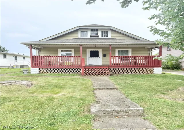 Photo 1 of Single family home for sale at 920 E 15th Street, Ashtabula, OH 44004 | MLS# 5226206 | Listing updated on 2026-08-19