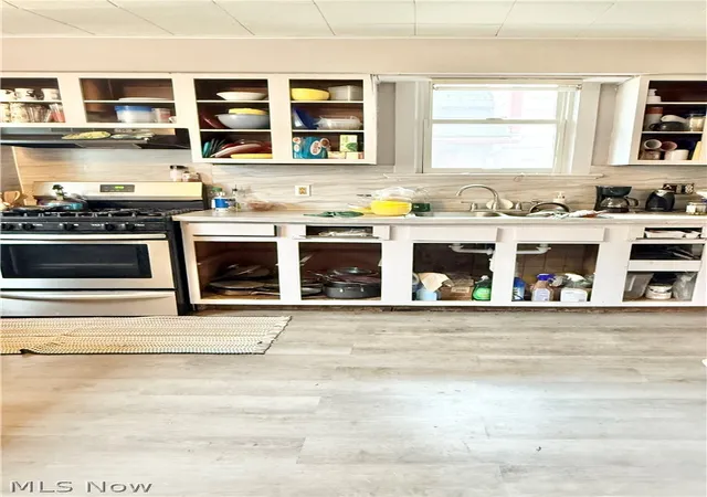 Photo 3 of Single family home for sale at 920 E 15th Street, Ashtabula, OH 44004 | MLS# 5226206 | Listing updated on 2026-08-19