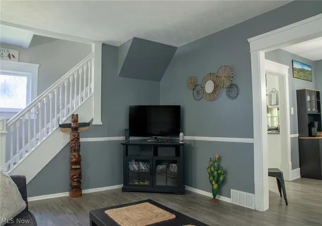 Photo 3 of Single family home for sale at 177 Northwest 24th, Barberton, OH 44203 | MLS# 5226458 | Listing updated on 2026-07-13