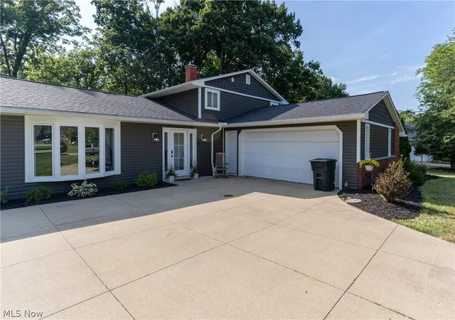 35th image of 15628 Creekwood Ln, Strongsville, OH 44136 | MLS# 5226046