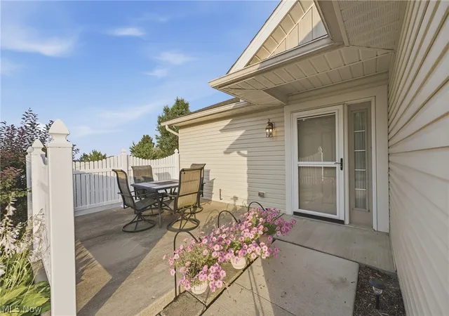 3rd image of 1860 Blackberry Ln, Orrville, OH 44667 | MLS# 5226384
