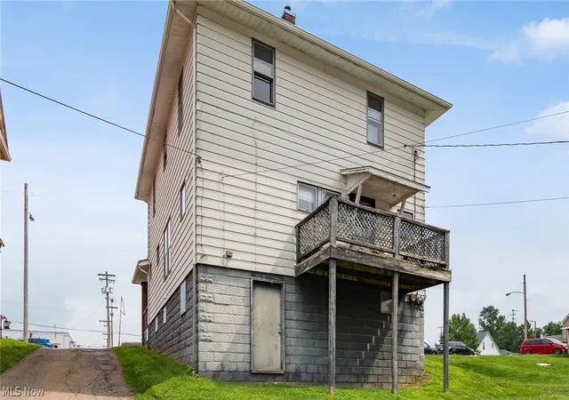 Photo 4 of Single family home for sale at 1020 Gaston Ave, Cambridge, OH 43725 | MLS# 5225847 | Listing updated on 2026-08-17