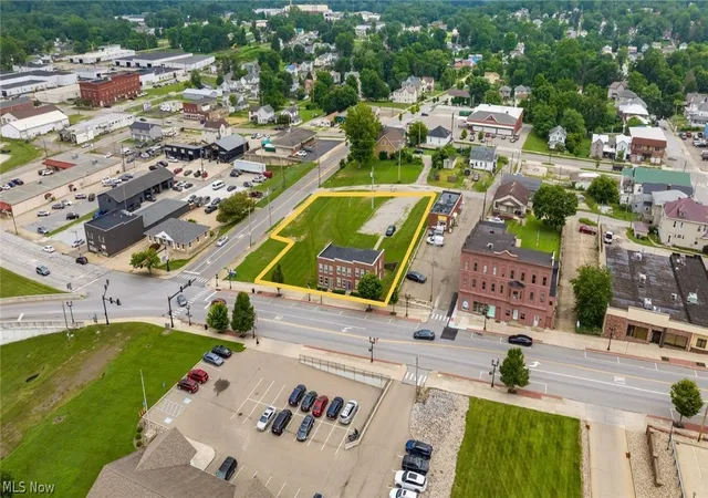 Listing Photo 5 - Condo for sale in building located at 513 515 & 517 Wheeling Ave, Cambridge, OH 43725