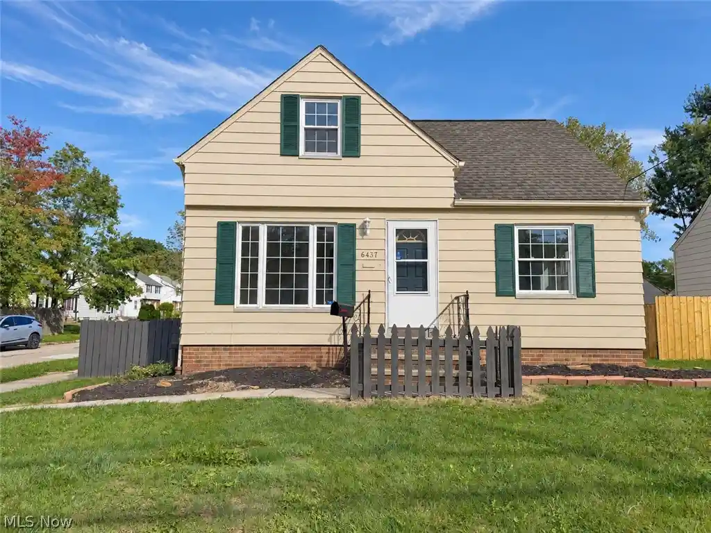 Photo 1 of Single family home for sale at 6437 Westminster Dr, Cleveland, OH 44129 | MLS# 5226525 | Listing updated on 2026-10-29