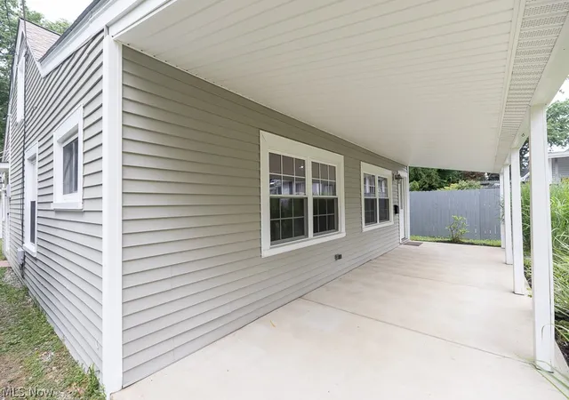 4th image of 4080 W 229Th St, Cleveland, OH 44126 | MLS# 5226439