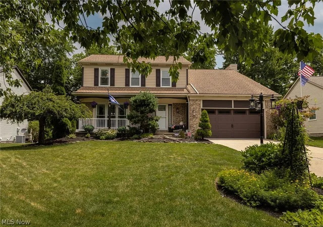 Photo 1 of Single family home for sale at 18717 Walnut Dr, Strongsville, OH 44149 | MLS# 5226390 | Listing updated on 2026-08-28