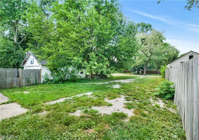 34th image of 885 Wales Rd Ne, Massillon, OH 44646 | MLS# 5225378