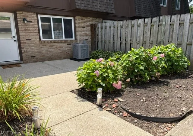 Photo 3 of Condo for sale at 6400 Center St #88, Mentor, OH 44060 | MLS# 5226244 | Listing updated on 2026-09-28