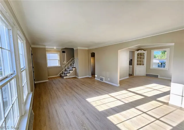3rd image of 5221 E 119Th St, Cleveland, OH 44125 | MLS# 5226476