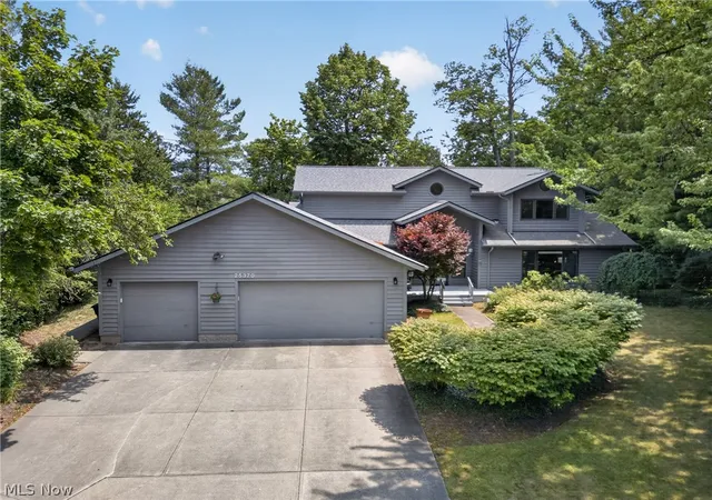 Photo 1 of Sale Pending at 25370 Letchworth Rd, Beachwood, OH 44122 | MLS# 5224987 | Listing updated on 2026-07-13