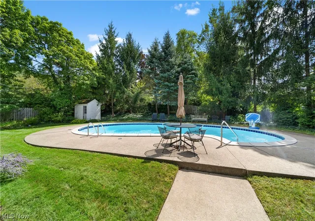 Photo 4 of Sale Pending at 24690 Shaker Blvd, Beachwood, OH 44122 | MLS# 5226588 | Listing updated on 2026-07-10