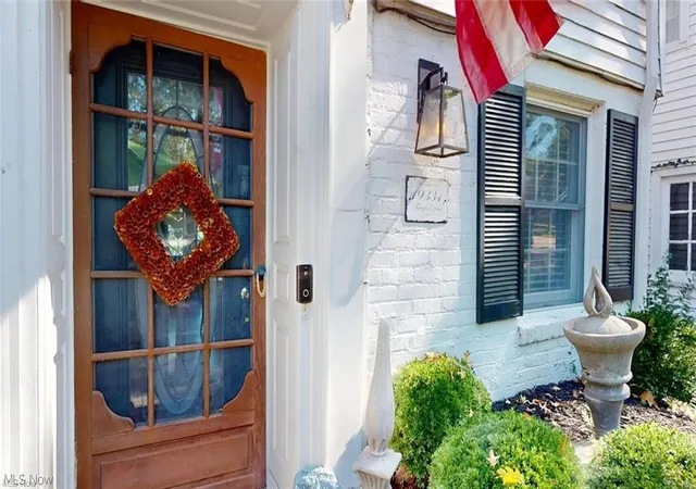 4th image of 19334 Frazier Dr, Rocky River, OH 44116 | MLS# 5226462