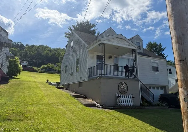 Photo 3 of Sale Pending at 226 Frazier Ave, Bellaire, OH 43906 | MLS# 5226643 | Listing updated on 2026-07-29