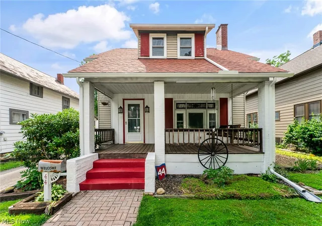 1st image of 44 Water St, Poland, OH 44514 | MLS# 5224609