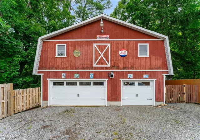 3rd image of 44 Water St, Poland, OH 44514 | MLS# 5224609
