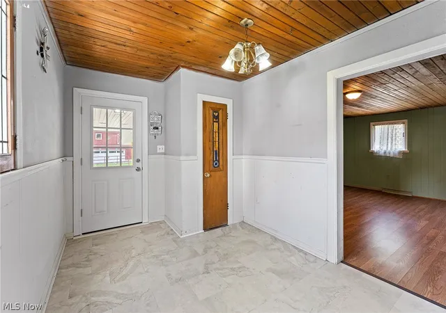5th image of 44 Water St, Poland, OH 44514 | MLS# 5224609
