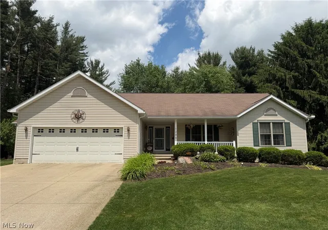Homes for sale in Kent, OH | 1299 Sheri Dr, Kent, OH 44240 | MLS# 5226659