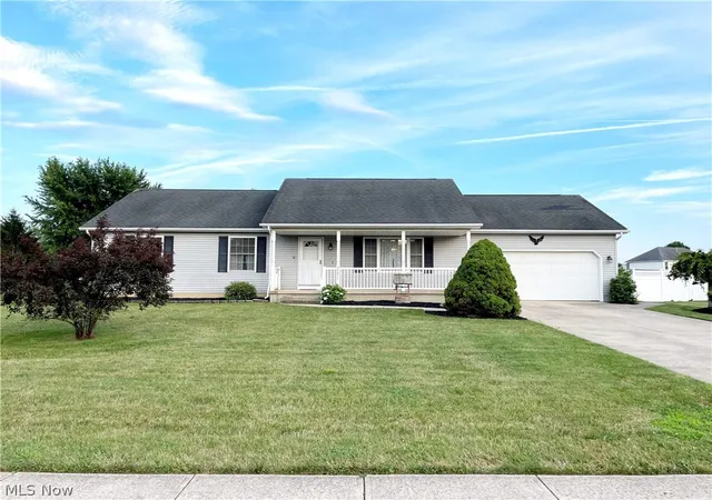 Homes for sale in North Ridgeville, OH | 34877 Clear Creek Dr, North Ridgeville, OH 44039 | MLS# 5226637