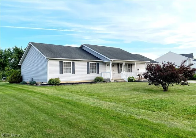 Homes for sale in North Ridgeville, OH | 34877 Clear Creek Dr, North Ridgeville, OH 44039 | MLS# 5226637