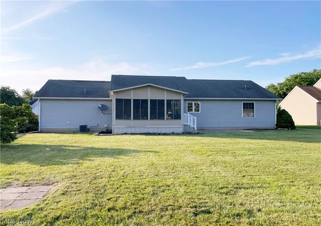 Homes for sale in North Ridgeville, OH | 34877 Clear Creek Dr, North Ridgeville, OH 44039 | MLS# 5226637