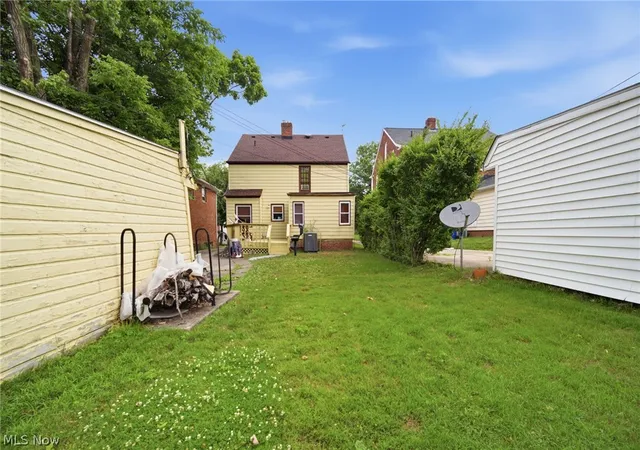 5th image of 4394 Baintree Rd, Cleveland, OH 44118 | MLS# 5226490