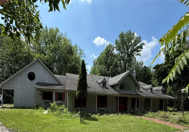 1st image of 6400 Juniper Dr, Amherst, OH 44001 | MLS# 5225792