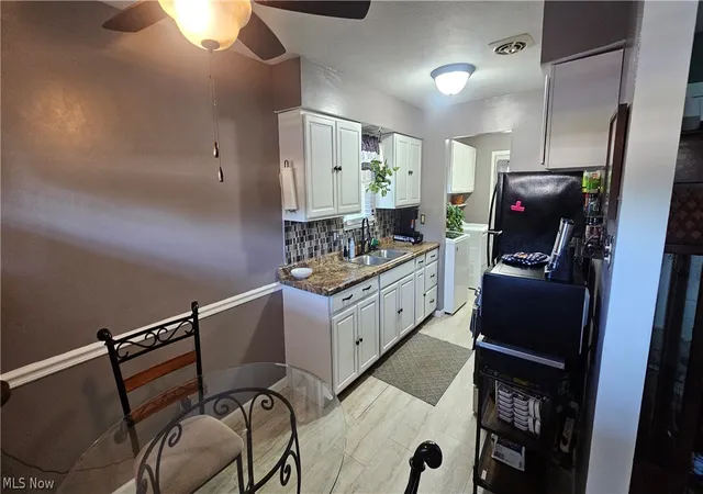 5th image of 284 Thelma Dr, Sheffield Lake, OH 44054 | MLS# 5226468