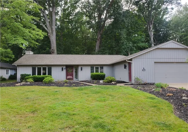 3rd image of 21615 Shagbark Trl, Strongsville, OH 44149 | MLS# 5224909
