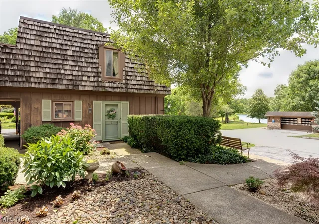 1st image of 200 Granger Rd #7, Medina, OH 44256 | MLS# 5226618