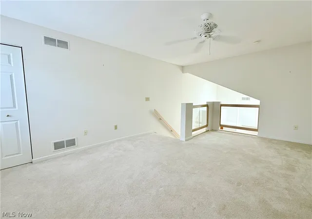 5th image of 4084 Saint Andrews Ct, Canfield, OH 44406