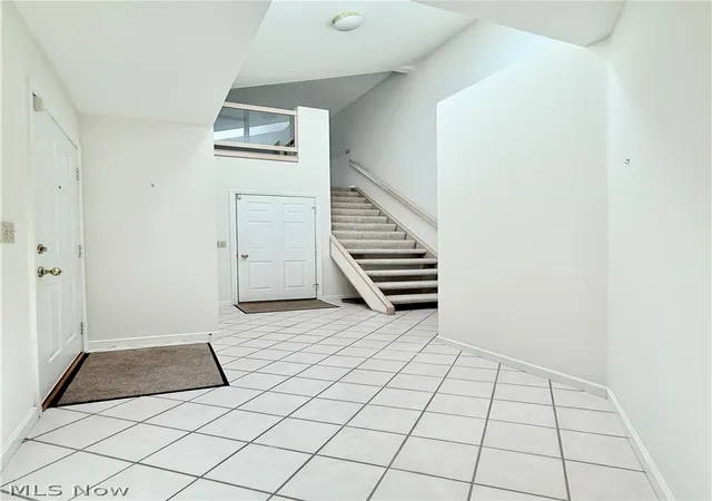 3rd image of 4084 Saint Andrews Ct #2, Canfield, OH 44406 | MLS# 5226200