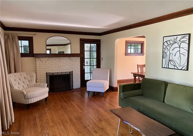 Photo 2 of Single family home for sale at 1600 Oakmount Rd, Cleveland, OH 44121 | MLS# 5226315 | Listing updated on 2026-08-29