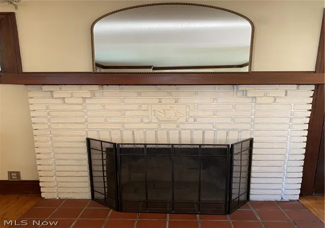 Photo 4 of Single family home for sale at 1600 Oakmount Rd, Cleveland, OH 44121 | MLS# 5226315 | Listing updated on 2026-08-29